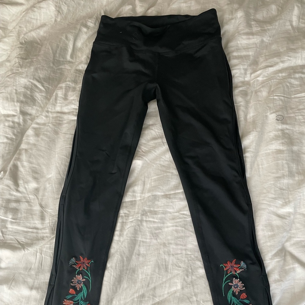 Urban Outfitters Embroidered Leggings